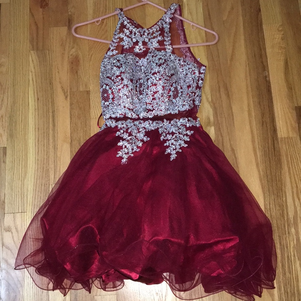 Burgundy to dark red prom dress